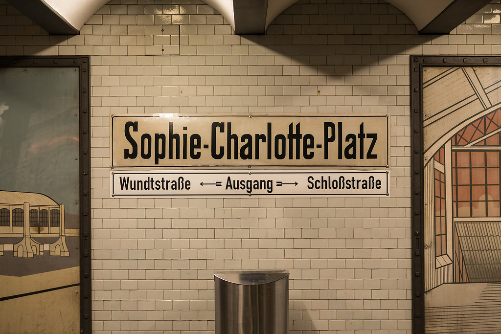 U2 Sophie-Charlotte-Platz