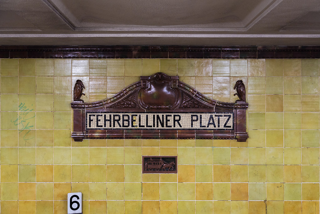 U3 Fehrbelliner Platz