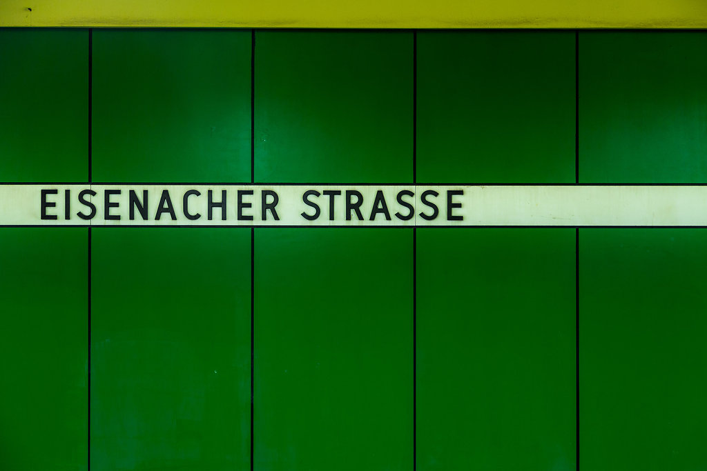 U7 Eisenacher Straße